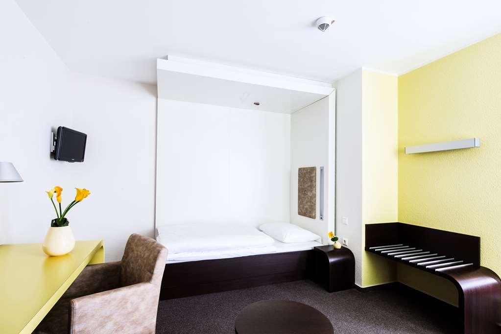 Hotel Global Inn Wolfsburg Ruang foto