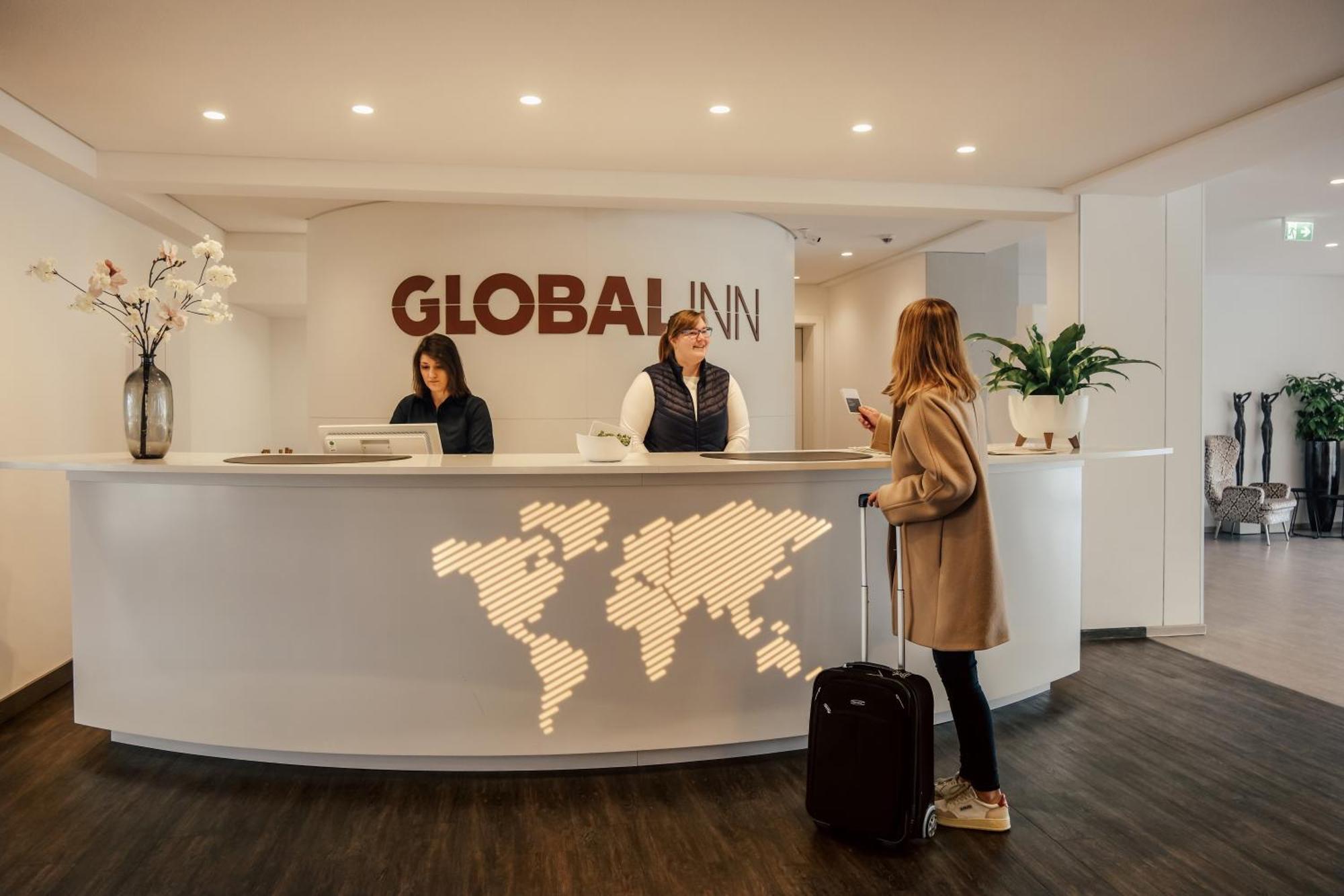 Hotel Global Inn Wolfsburg Bagian luar foto